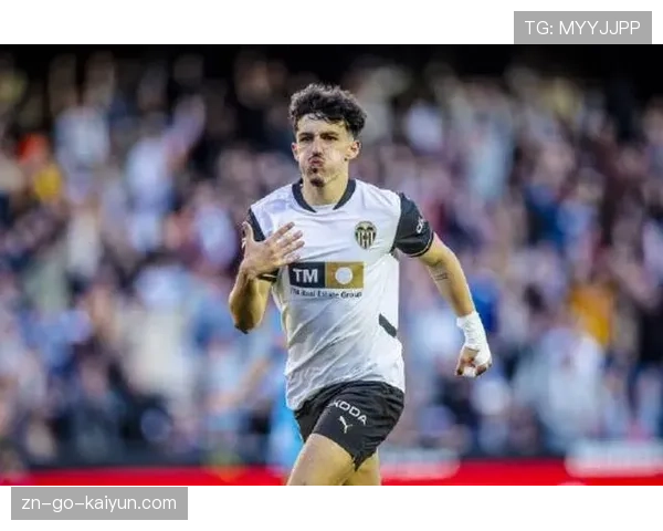 瓦伦西亚2-2战平皇家贝蒂斯，两队最后十分钟连入两球